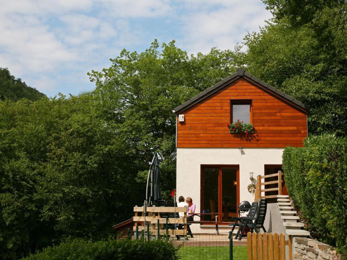 Cottage With A Terrace And A View Of The Valley 아이웨일 외부 사진