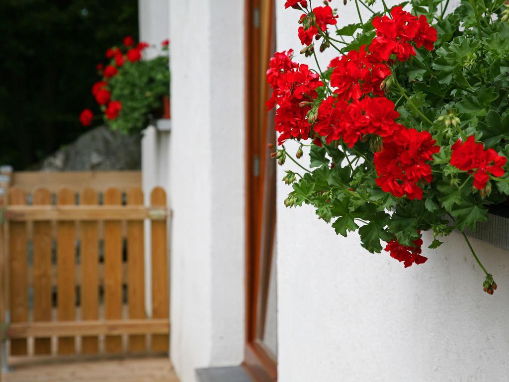 Cottage With A Terrace And A View Of The Valley 아이웨일 외부 사진